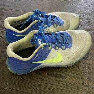 Nike metcon size 7 athletic shoe